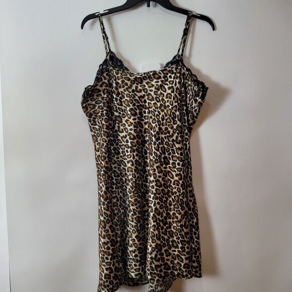 Ambrielle Womens Leopard Print Nightgown With Lace Trim 1X Polyester Blend - Picture 3 of 9
